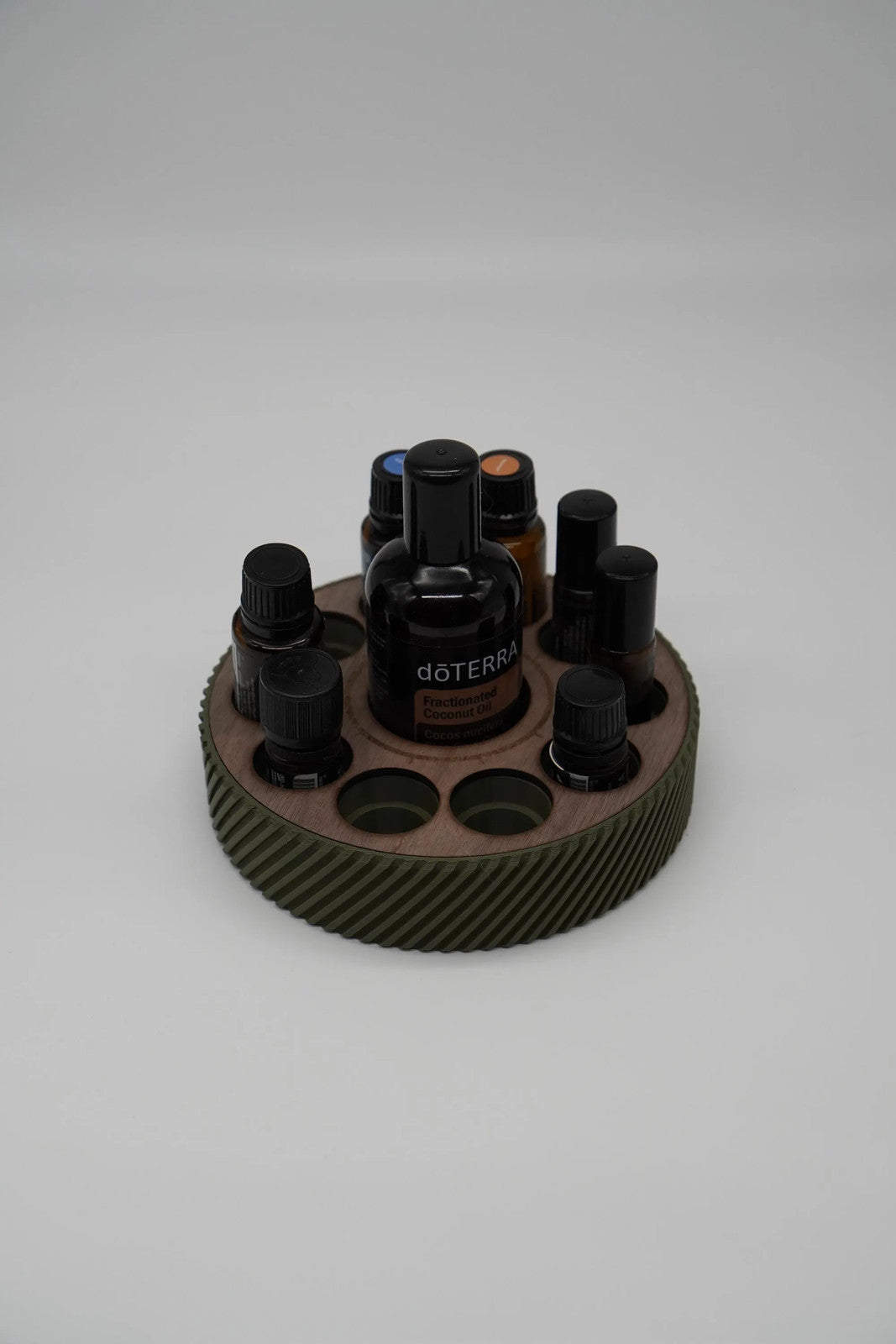 Runder Öleständer für ätherische Öle Kombinationshalter 5ml, 10ml & 15ml + 115ml