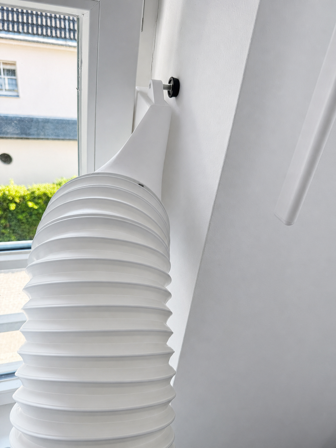 Verstellbarer Kipp oder Dachfenster Adapter für mobile Klimaanlage – Abluftschlauch Adapter