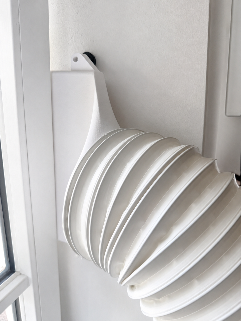 Verstellbarer Kipp oder Dachfenster Adapter für mobile Klimaanlage – Abluftschlauch Adapter