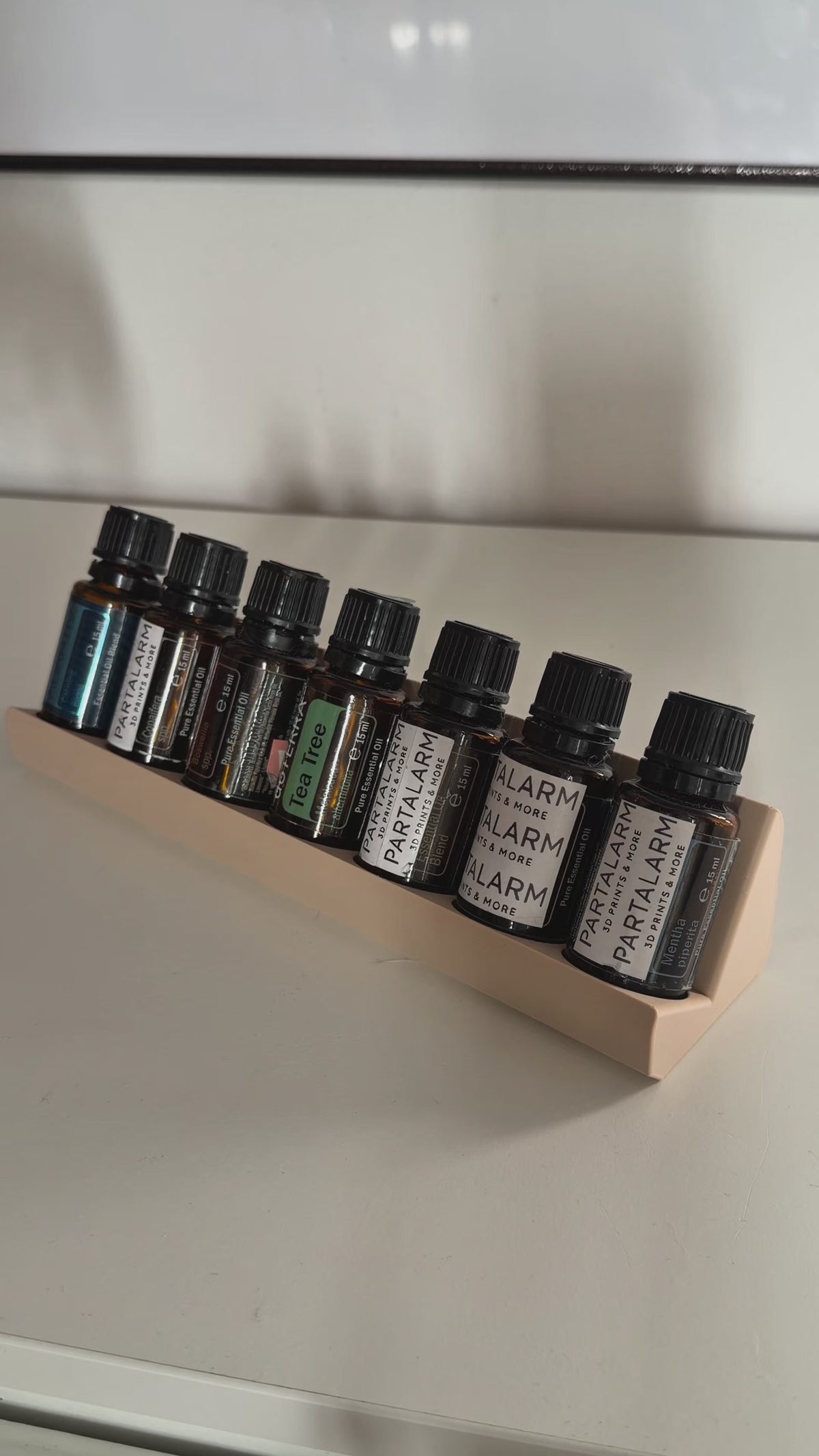Aroma Display - Minimalisstischer Öleständer für ätherische Öle | Halter für 10ml oder 15ml Öle - z.B. für Doterra oder Young Living